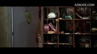 RENEE ZELLWEGER nude in Empire Records