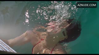 PHOEBE CATES nude in Fast Times at Ridgemont High
