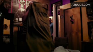 AMANDA FULLER nude in Fashionista