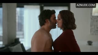 KATHERINE HEIGL nude in Firefly Lane