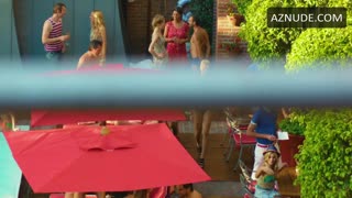 MARGOT ROBBIE nude in Focus
