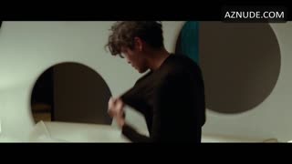 TAE-IM LEE nude in For the Emperor