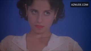 ANNA AMMIRATI nude in Frivolous Lola