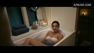DEEPIKA PADUKONE nude in Gehraiyaan