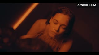 MELISA SENOLSUN nude in The Gift