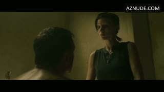 ROONEY MARA nude in The Girl with the Dragon Tattoo
