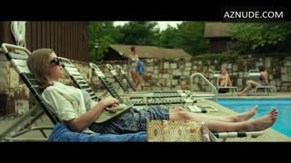 LOLA KIRKE nude in Gone Girl