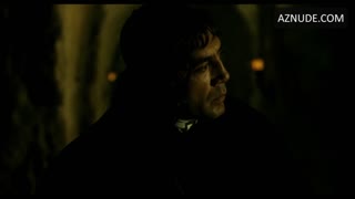 NATALIE PORTMAN nude in Goya
