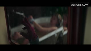 CHLOE GRACE MORETZ nude in Greta