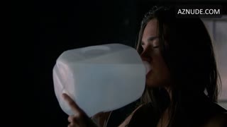 JENNIFER CONNELLY nude in House of Sand and Fog