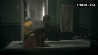 ADRIANA UGARTE nude in Hache