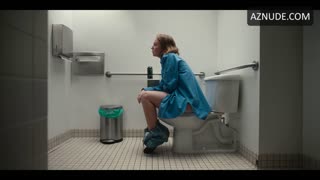 HANNAH EINBINDER nude in Hacks