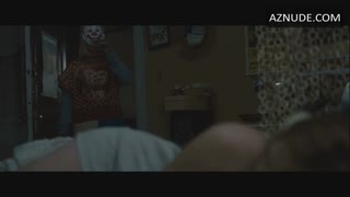 HANNA HALL nude in Halloween