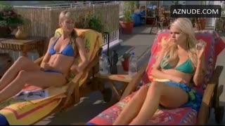 CAMERON RICHARDSON nude in Hard Breakers