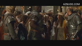 ZOOEY DESCHANEL nude in Your Highness