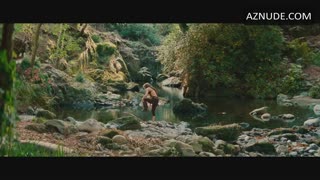 NATALIE PORTMAN nude in Your Highness