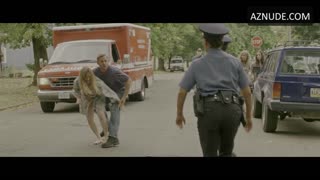 AMY ADAMS nude in Hillbilly Elegy