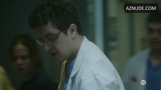 LOUISE BOURGOIN nude in Hippocrate