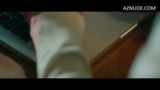 KRISTEN BELL nude in Hit and Run