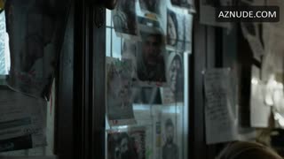 CLAIRE DANES nude in Homeland