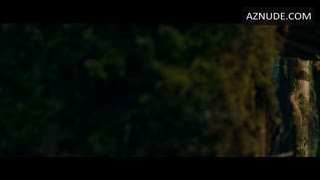 JUNO TEMPLE nude in Horns