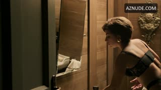 LADY GAGA nude in House of Gucci