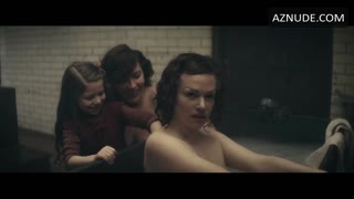 DAGMARA DOMINCZYK nude in The Immigrant
