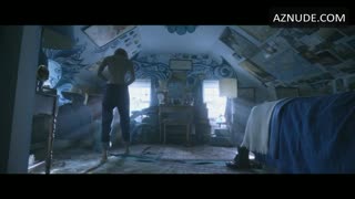 KSENIA SOLO nude in In Search of Fellini
