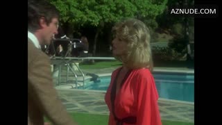 LONI ANDERSON nude in The Incredible Hulk