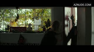 MACKENZIE DAVIS nude in Izzy Gets the F*ck Across Town