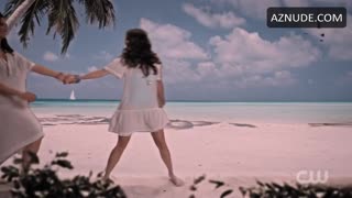 BRIDGET REGAN nude in Jane the Virgin