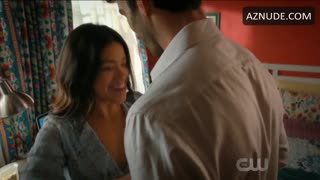 GINA RODRIGUEZ nude in Jane the Virgin