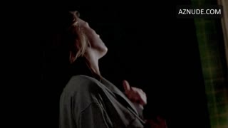 UMA THURMAN nude in Jennifer Eight