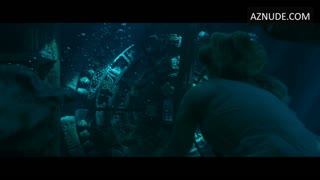 EMILY BLUNT nude in Jungle Cruise