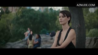 BEREN SAAT nude in Last Call for Istanbul