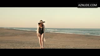 CARLY CHAIKIN nude in Last Moment of Clarity