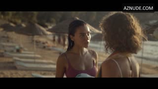 ASLIHAN MALBORA nude in Last Summer