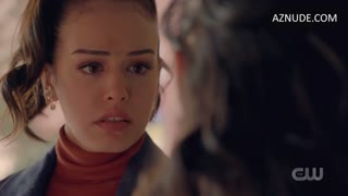 COURTNEY BANDEKO nude in Legacies