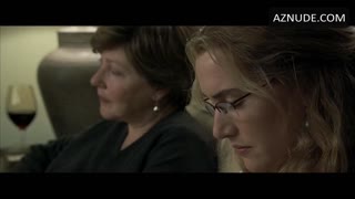 KATE WINSLET nude in Little Children
