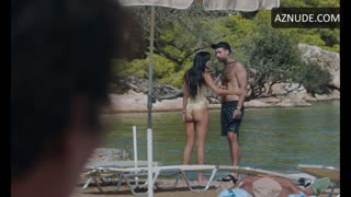 DAKOTA JOHNSON nude in The Lost Daughter