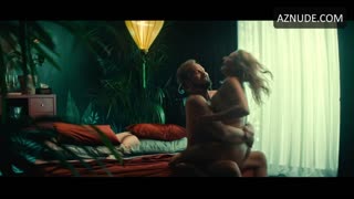 ANGELIKA NIEDETZKY nude in Love Machine 2