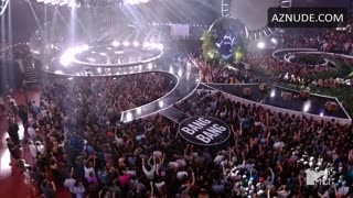 JESSIE J nude in MTV Video Music Awards