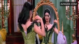 EDWIGE FENECH nude in Madame Bovary