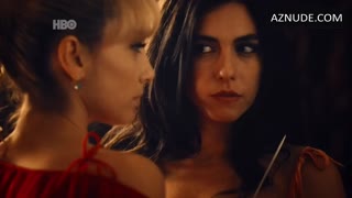 JULIA IANINA nude in Magnifica 70
