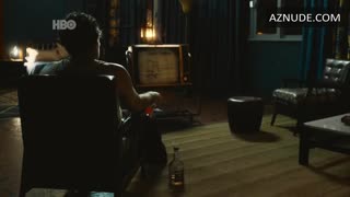 SIMONE SPOLADORE nude in Magnifica 70