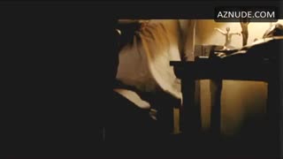 LEONOR WATLING nude in Malas temporadas