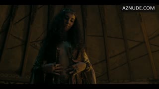 LAURA PRATS nude in Marco Polo