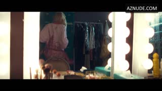 CHLOE FARNWORTH nude in MaXXXine
