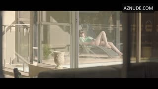 ANAMARIA VARTOLOMEI nude in Medusa