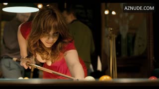 VICA KEREKES nude in Muzi v nadeji
